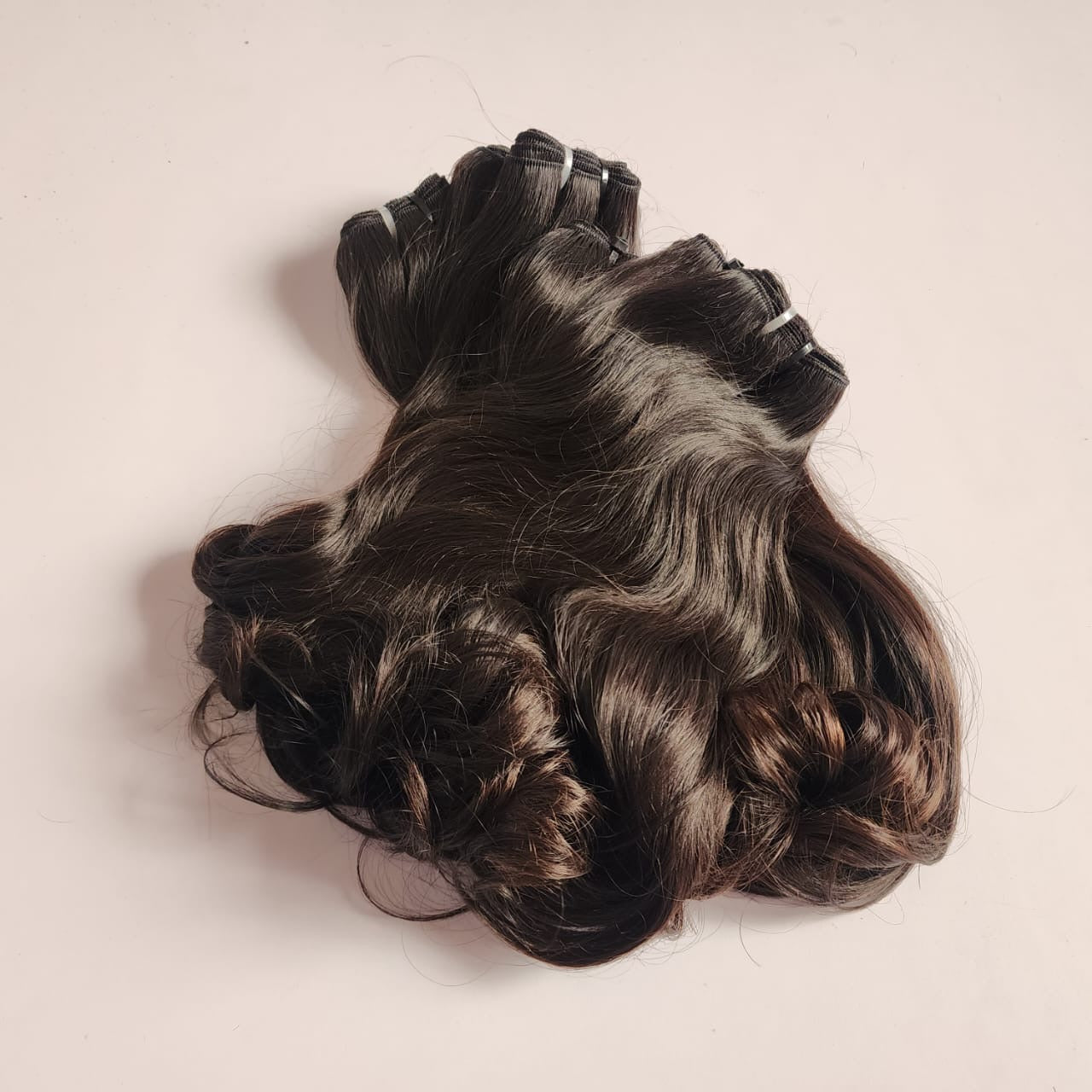 Natural color Straight/ Wavy (raw Indian Hair)