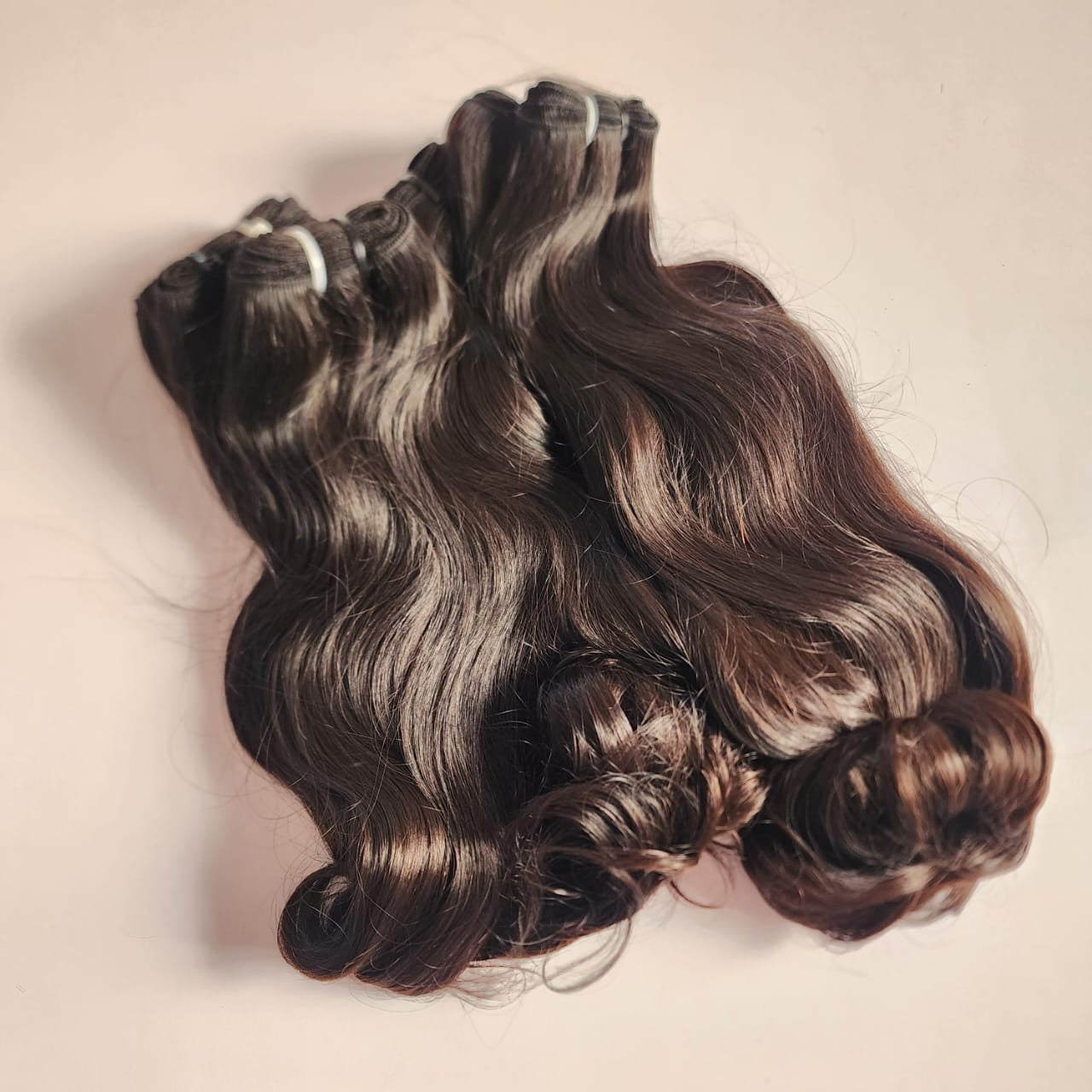 Natural color Straight/ Wavy (raw Indian Hair)